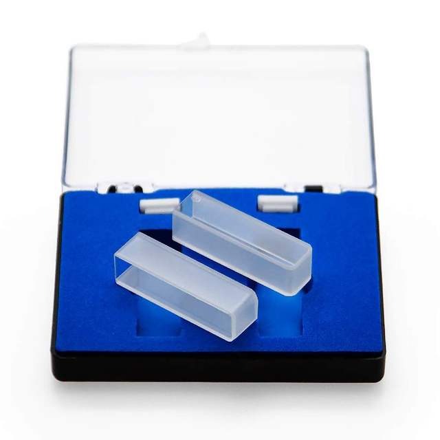 Meticulab™ High-Precision Quartz Cuvettes - 10mm Pathlength for UV/Vis Spectroscopy