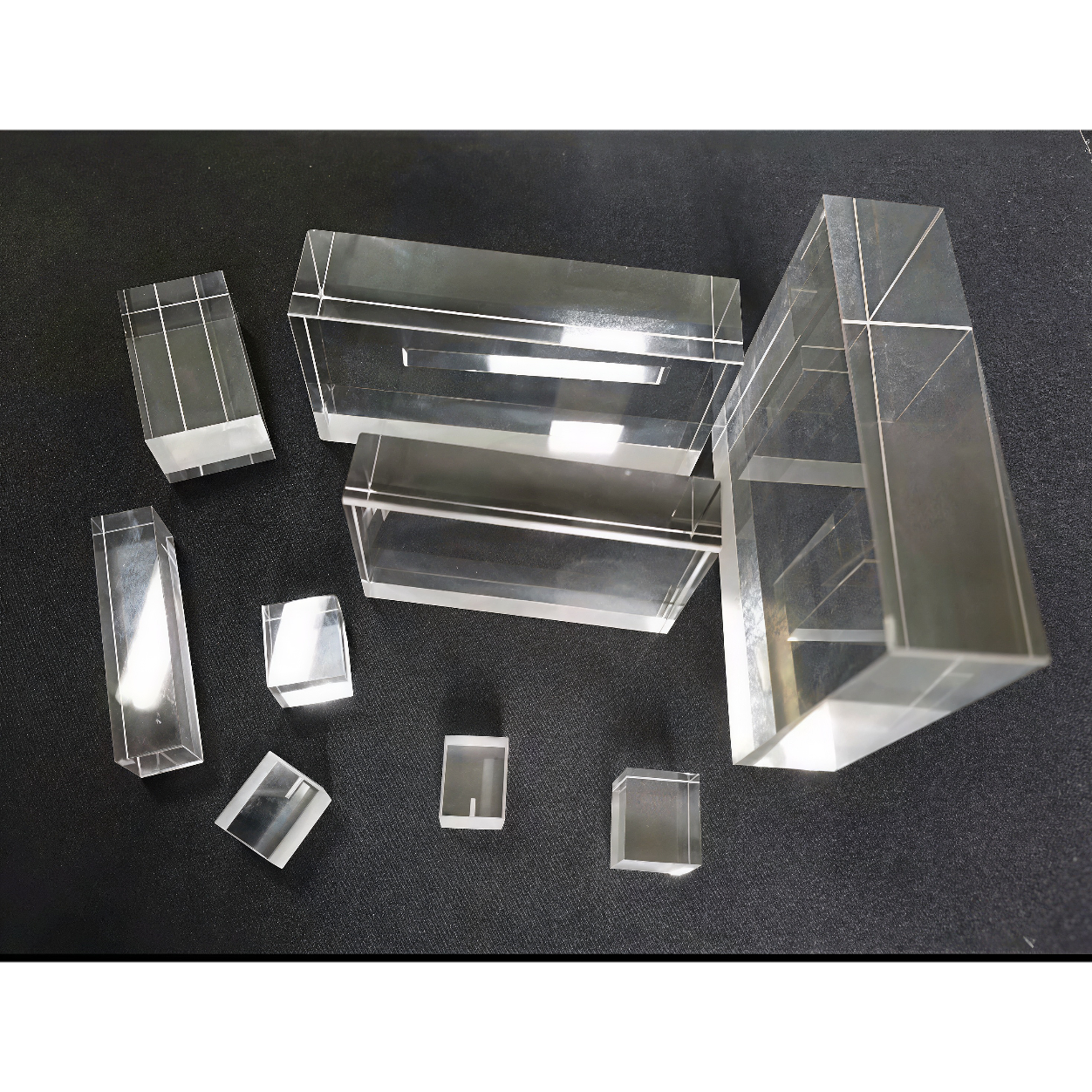 Sapphire optical windows and lenses – broadband UV to IR transmission, high hardness precision optics for laser and instrumentation applications