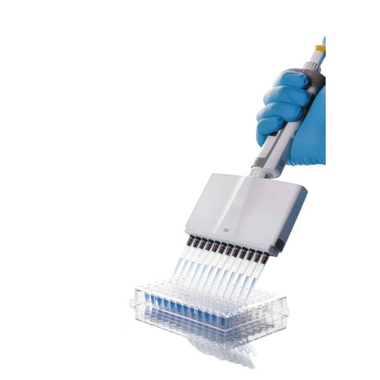 Rainin pipette tips comparison – LTS (LiteTouch System) tips with wide opening vs universal tips with standard taper, showing compatibility differences for Rainin pipettors. For research use only.