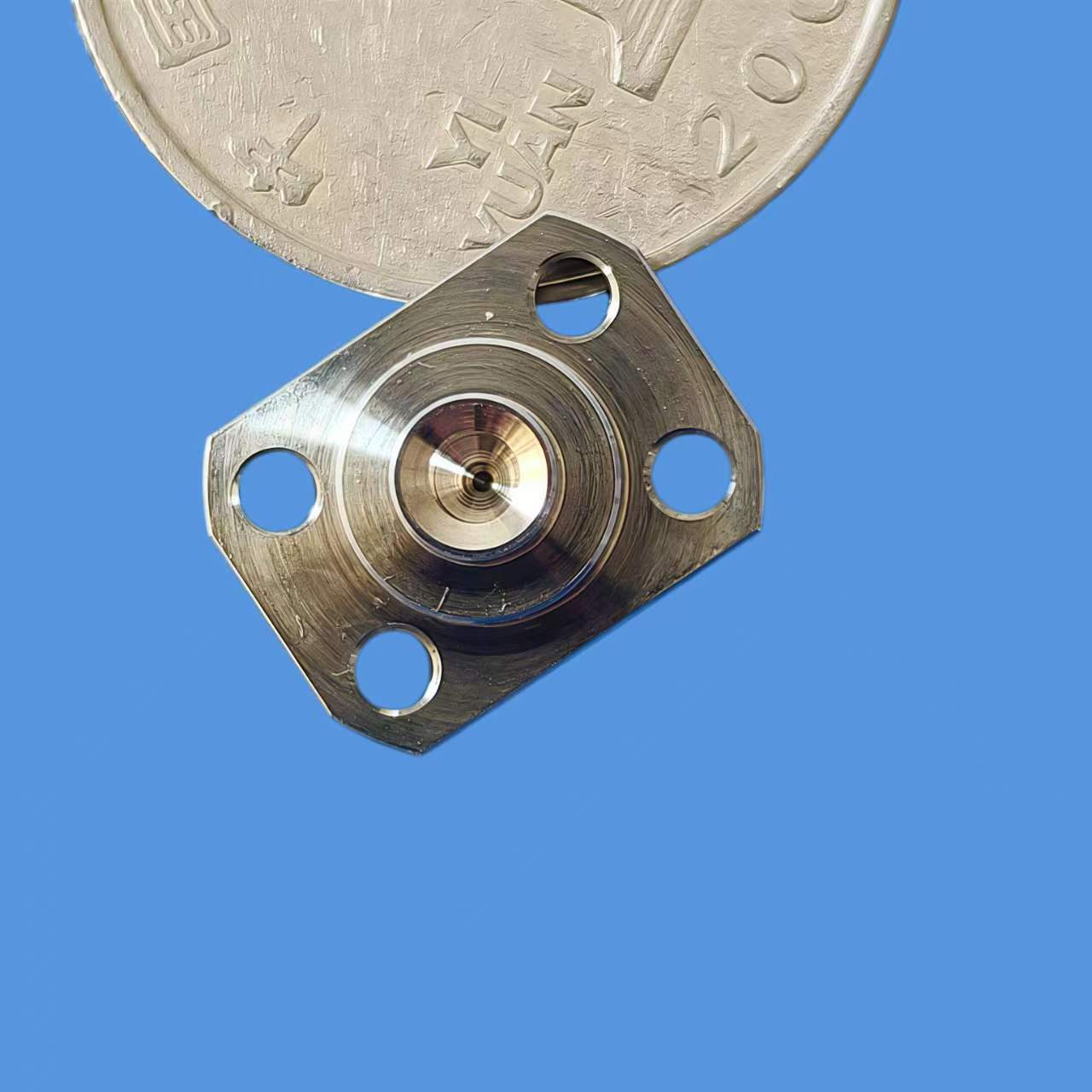 Meticulab precision CNC machining service, custom metal component for industrial equipment