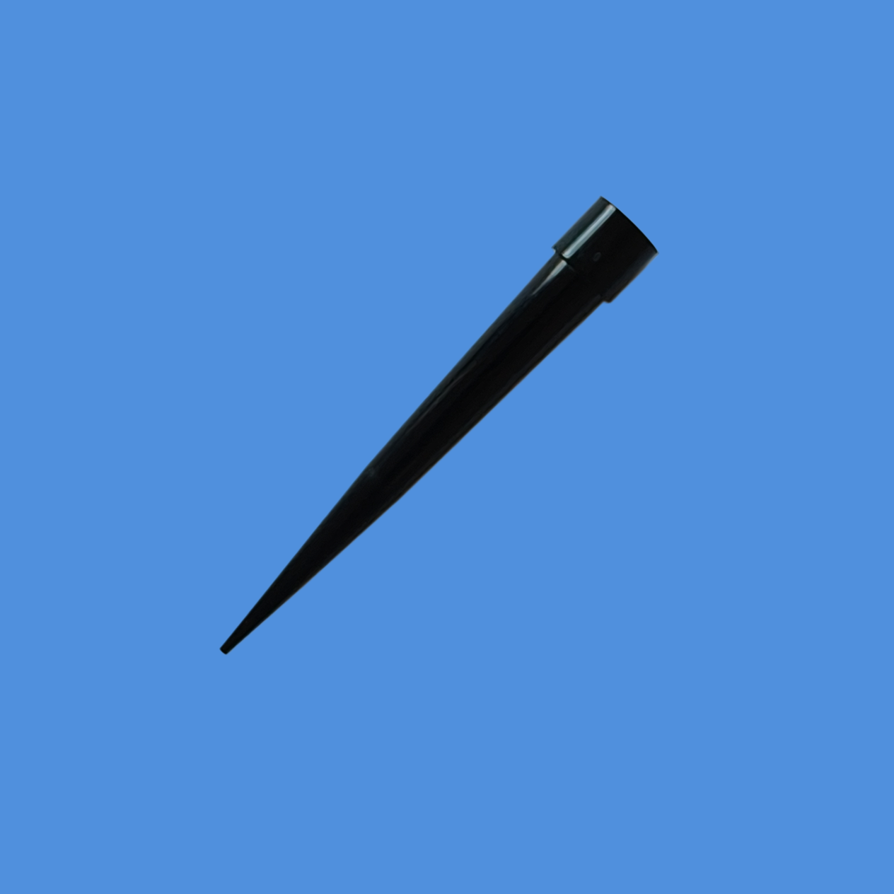 Single conductive pipette tip, for accurate liquid handling in automated systems